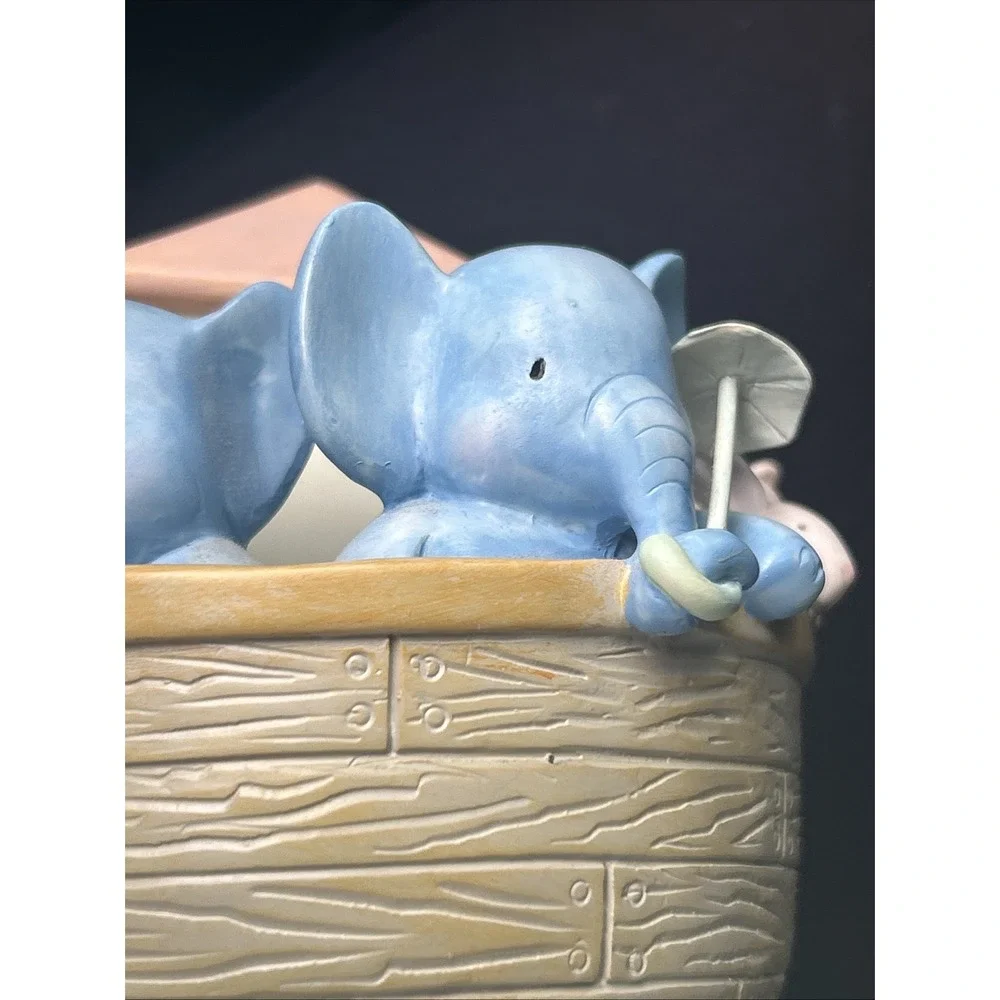 David Walker Noah's Ark Vintage Bookend by Michael And Company. Lion Sheep Boat